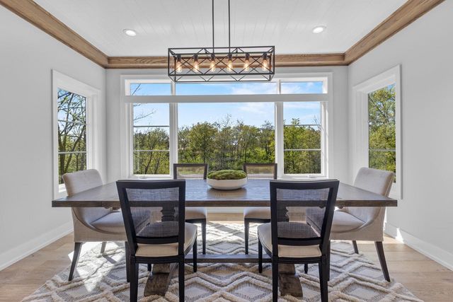 W4464 Lakeview Glen DRIVE, Lake Geneva, WI 53147