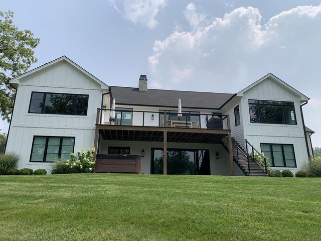 W4464 Lakeview Glen DRIVE, Lake Geneva, WI 53147