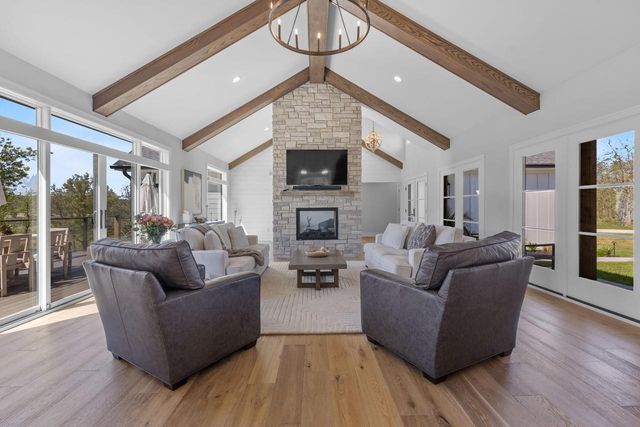 W4464 Lakeview Glen DRIVE, Lake Geneva, WI 53147