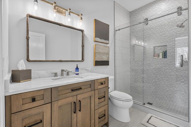 W4464 Lakeview Glen DRIVE, Lake Geneva, WI 53147