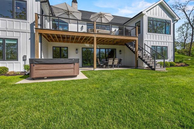 W4464 Lakeview Glen DRIVE, Lake Geneva, WI 53147