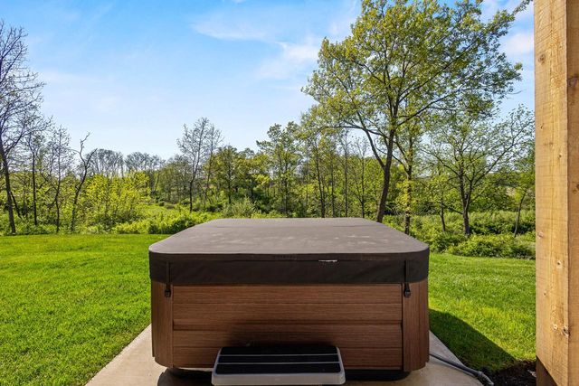 W4464 Lakeview Glen DRIVE, Lake Geneva, WI 53147