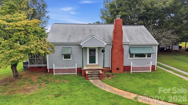 2304 Mclean Street, Gastonia, NC 28054