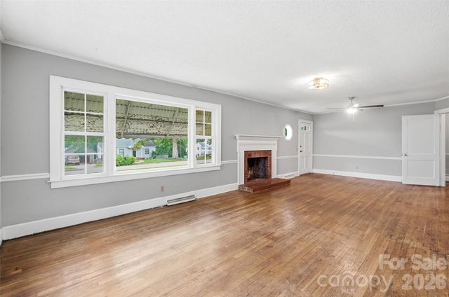 2304 Mclean Street, Gastonia, NC 28054