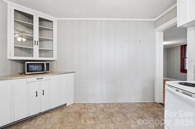 2304 Mclean Street, Gastonia, NC 28054