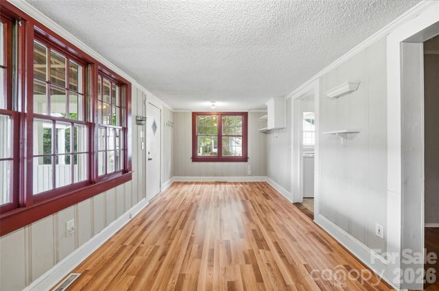2304 Mclean Street, Gastonia, NC 28054