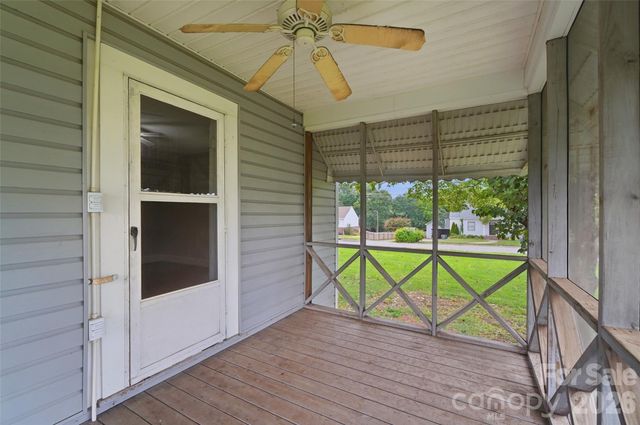 2304 Mclean Street, Gastonia, NC 28054