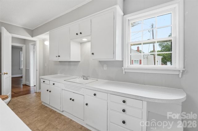 2304 Mclean Street, Gastonia, NC 28054