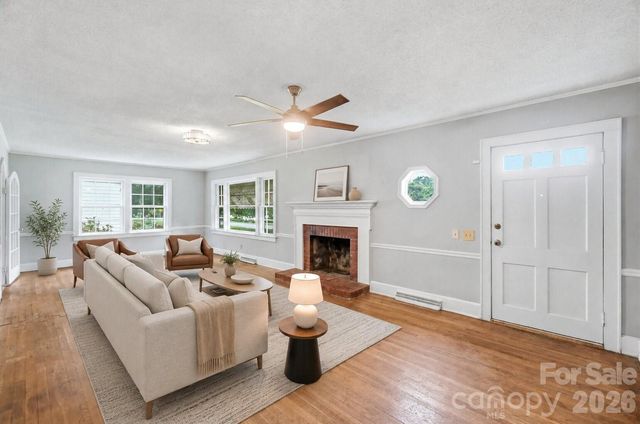2304 Mclean Street, Gastonia, NC 28054