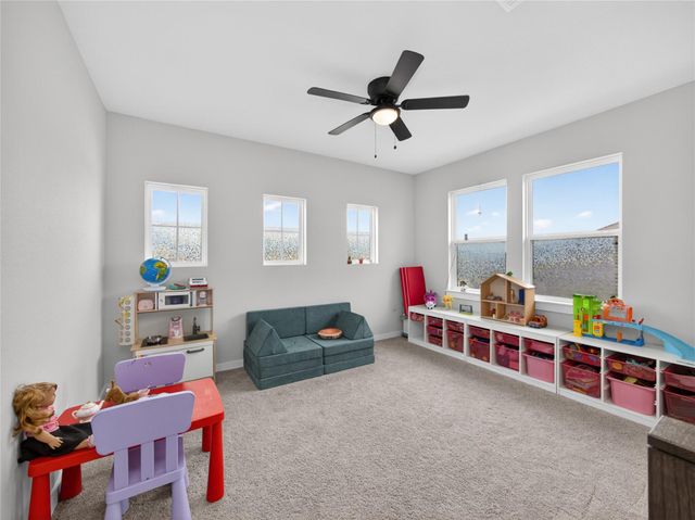 321 Lariat LOOP, Liberty Hill, TX 78642