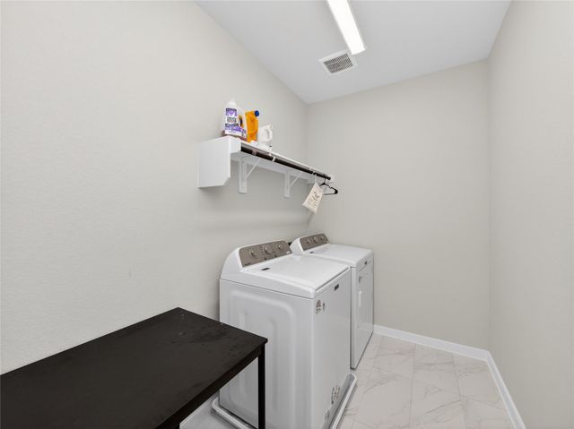 321 Lariat LOOP, Liberty Hill, TX 78642