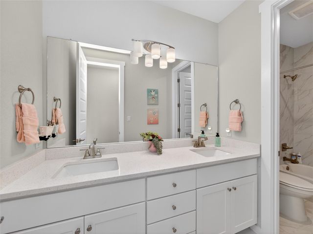 321 Lariat LOOP, Liberty Hill, TX 78642