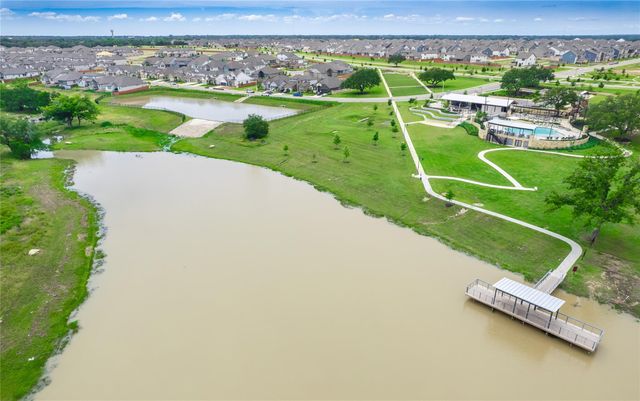 321 Lariat LOOP, Liberty Hill, TX 78642