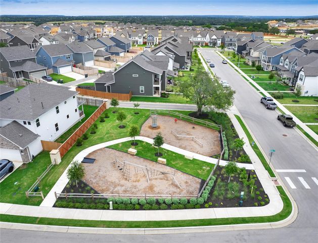 321 Lariat LOOP, Liberty Hill, TX 78642