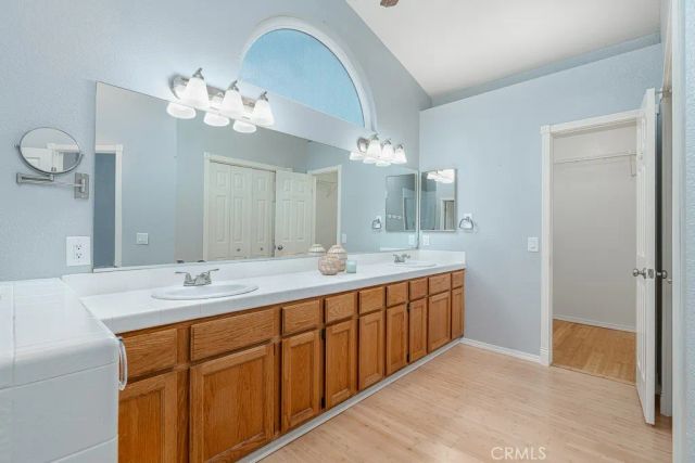 1547 E Beringer, San Jacinto, CA 92583