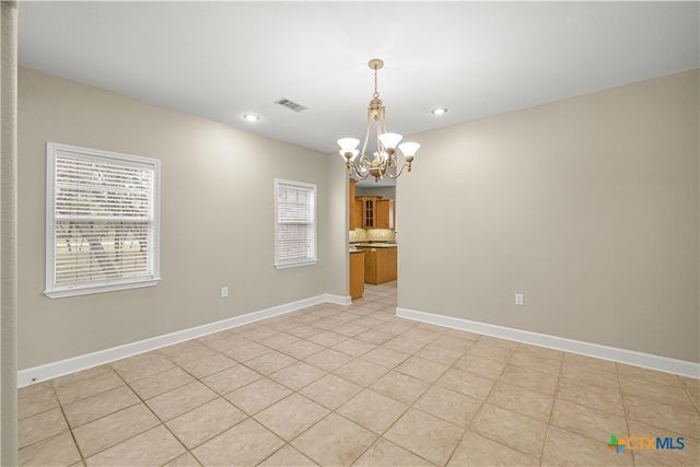 233 Post Oak Bend, Inez, TX 77968