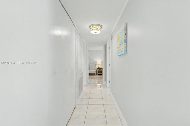 1601 S Ocean Drive 305, Hollywood, FL 33019