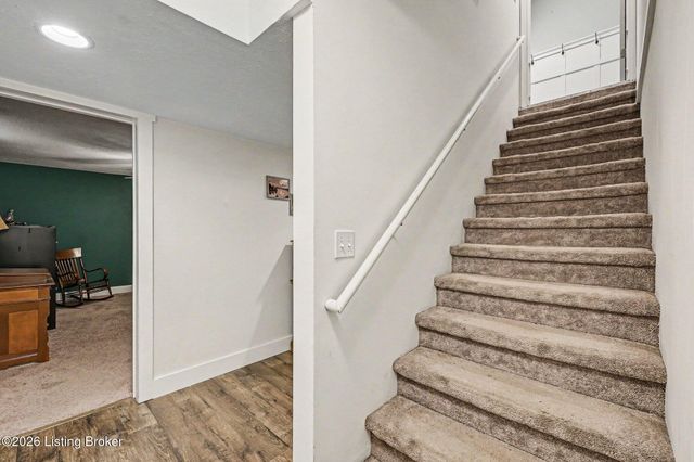125 Irish Ct, Mt Washington, KY 40047