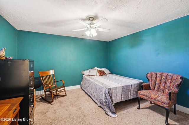 125 Irish Ct, Mt Washington, KY 40047
