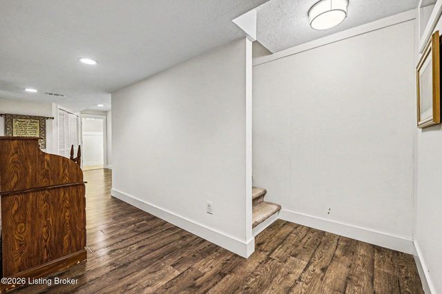 125 Irish Ct, Mt Washington, KY 40047