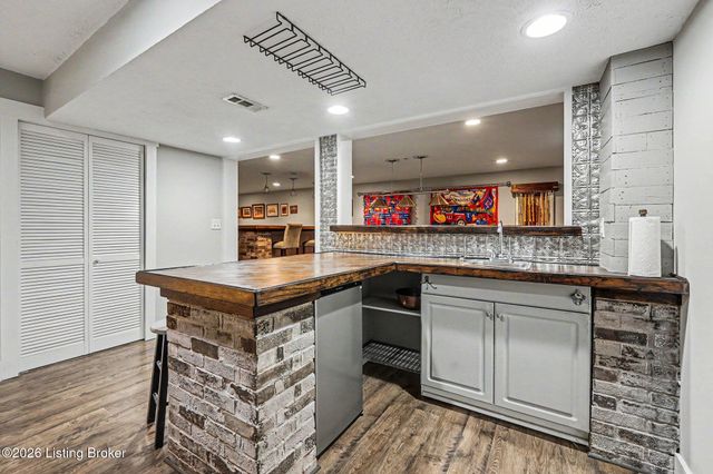 125 Irish Ct, Mt Washington, KY 40047