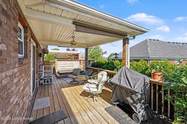 125 Irish Ct, Mt Washington, KY 40047