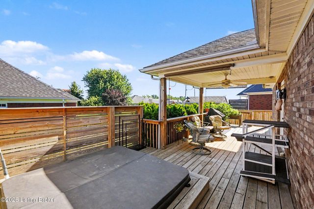 125 Irish Ct, Mt Washington, KY 40047