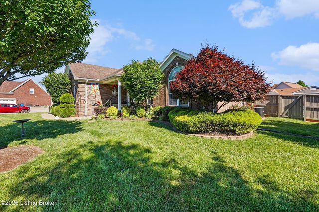 125 Irish Ct, Mt Washington, KY 40047