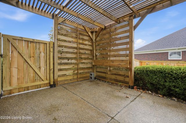 125 Irish Ct, Mt Washington, KY 40047