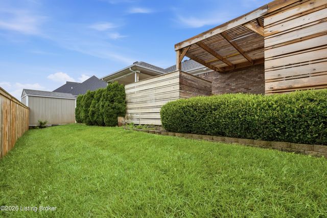 125 Irish Ct, Mt Washington, KY 40047