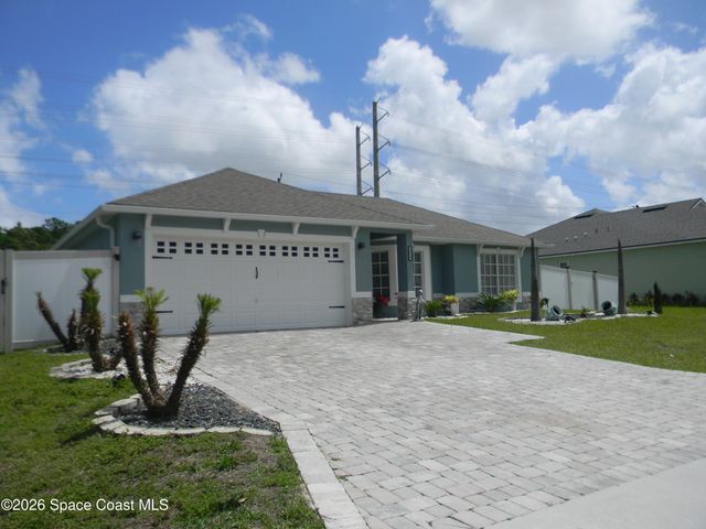 1619 Glencove Avenue NW, Palm Bay, FL 32907