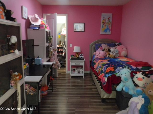 1619 Glencove Avenue NW, Palm Bay, FL 32907