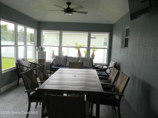1619 Glencove Avenue NW, Palm Bay, FL 32907