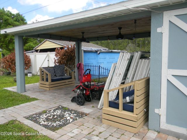 1619 Glencove Avenue NW, Palm Bay, FL 32907