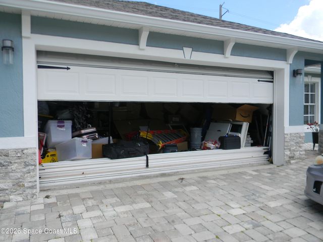 1619 Glencove Avenue NW, Palm Bay, FL 32907