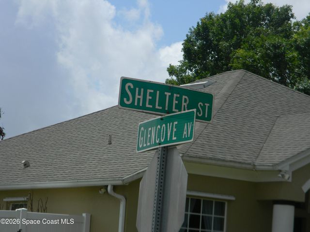 1619 Glencove Avenue NW, Palm Bay, FL 32907