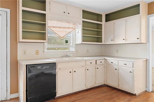 2250 Ridge Forest Drive, Grayson, GA 30017