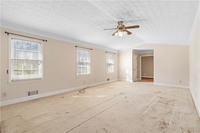 2250 Ridge Forest Drive, Grayson, GA 30017