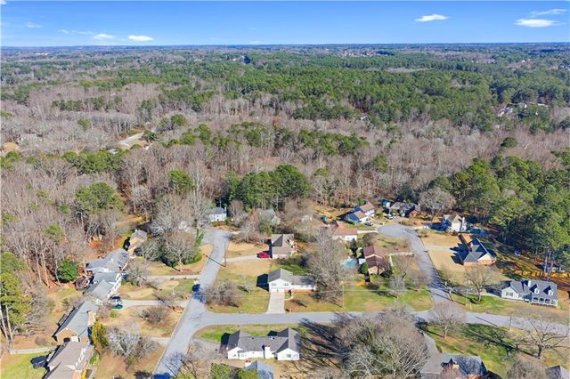 2250 Ridge Forest Drive, Grayson, GA 30017