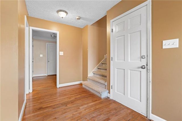 2250 Ridge Forest Drive, Grayson, GA 30017