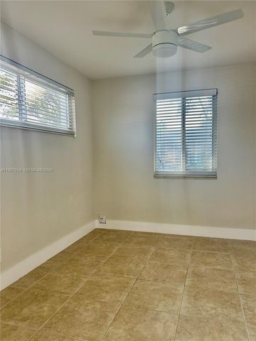 1433 NE 22nd St 1, Wilton Manors, FL 33305