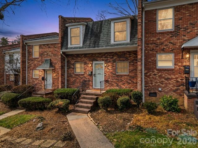 1409 Kensington Road B-4, Hendersonville, NC 28791