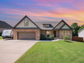 155 Cothran Rd, Inman, SC 29349