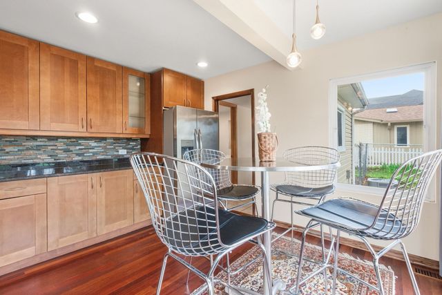 3691 Walters Avenue, Northbrook, IL 60062