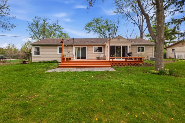 3691 Walters Avenue, Northbrook, IL 60062