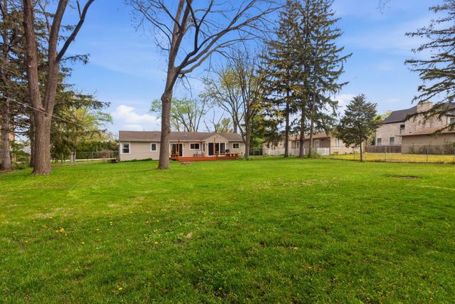 3691 Walters Avenue, Northbrook, IL 60062