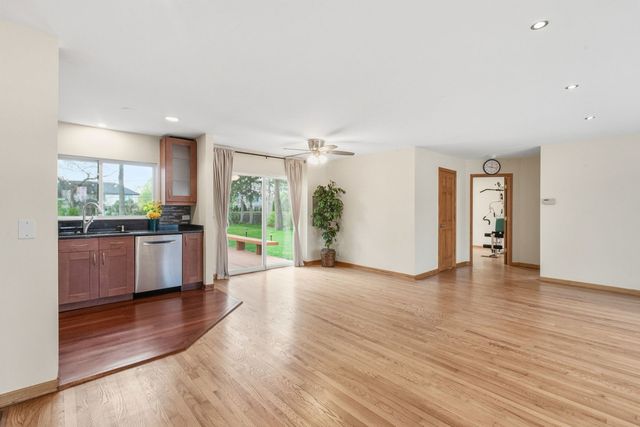 3691 Walters Avenue, Northbrook, IL 60062