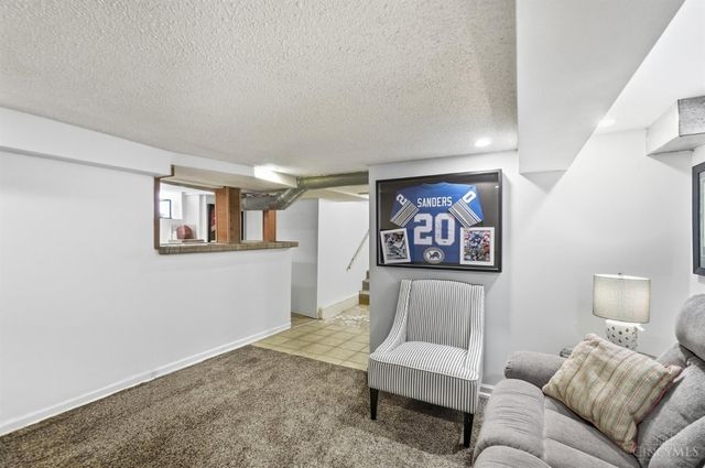 6716 Roe Street, Cincinnati, OH 45227