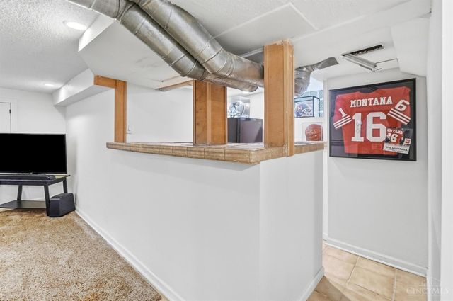 6716 Roe Street, Cincinnati, OH 45227