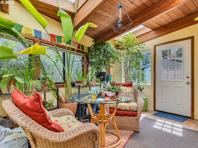 91848 Hwy 104, Warrenton, OR 97146